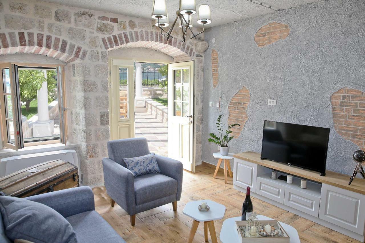Vila Maestral Kotor Bilik gambar